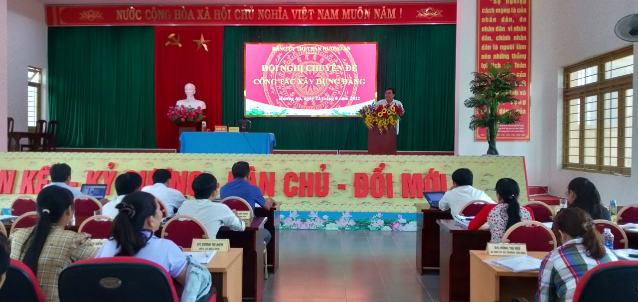 Đảng ủy thị trấn Hương An hội nghị chuyên đề về công tác xây dựng Đảng